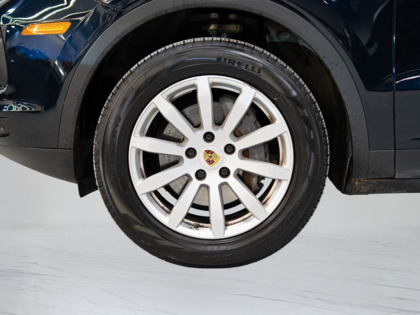 used 2019 Porsche Cayenne car, priced at $39,900
