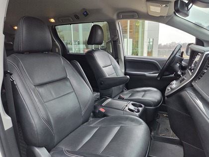 used 2020 Toyota Sienna car, priced at $42,495