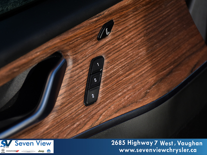 used 2022 Jeep Grand Cherokee car, priced at $45,910