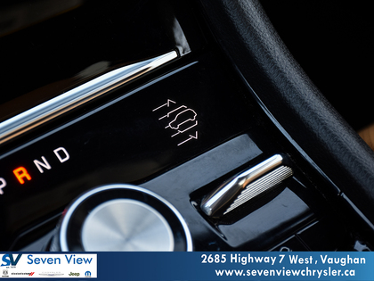 used 2022 Jeep Grand Cherokee car, priced at $45,910