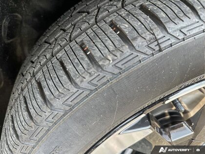 used 2025 Kia Sorento Hybrid car