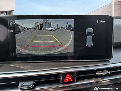 used 2025 Kia Sorento Hybrid car