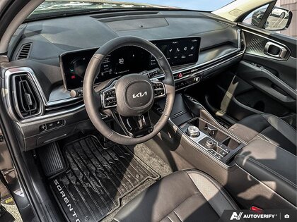 used 2025 Kia Sorento Hybrid car