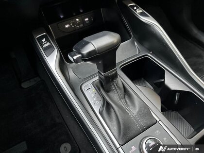 used 2025 Kia Sorento car, priced at $45,997