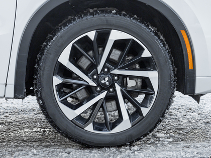 used 2023 Mitsubishi Outlander PHEV car, priced at $35,995