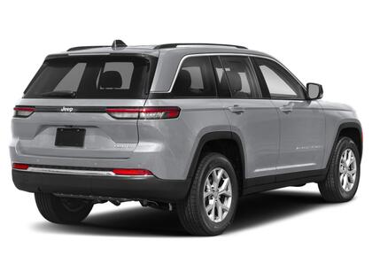 used 2023 Jeep Grand Cherokee car, priced at $40,998